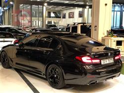 بی ئێم دەبڵیو سیریەس 5